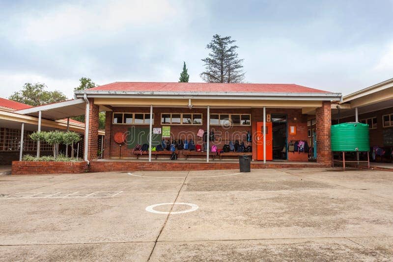 The school building at Intellectual Junior School